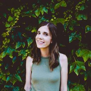 Meet your Posher, Elise